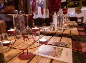 Table intérieur - La Gourmandine