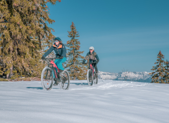 Découverte du VTT sur neige avec Alpes Aventures à Megève.