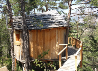 Cabane perchée - Les Taudons