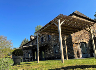 Le domaine de la Bâtisse - Chambres et table d'hôtes