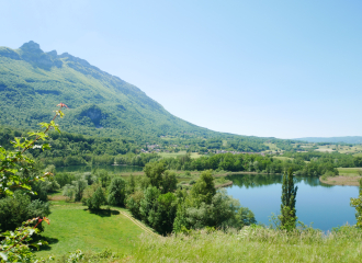 Vue panoramique sur les lacs de Chevelu