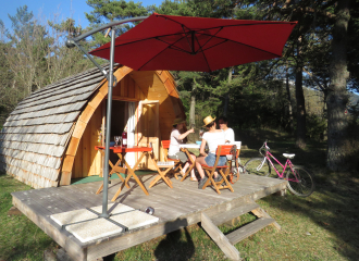 Cabanes Tatous du camping la Condamine