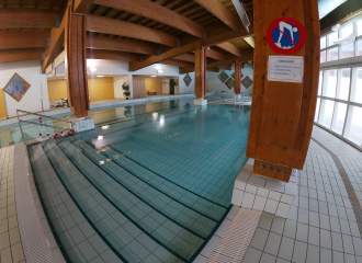 Piscine du Parc de Loisirs des Glières à Val Cenis Lanslevillard