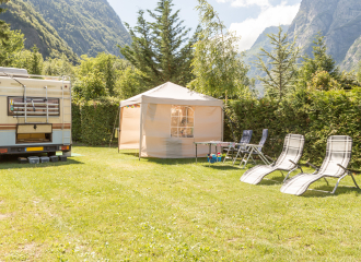 Camping Chateau de Rochetaillée Bourg d'Oisans