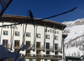 Façade extérieur en hiver - Hôtel Bellier