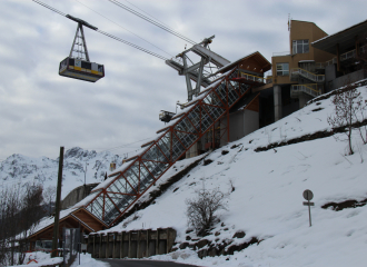 Inclined lift