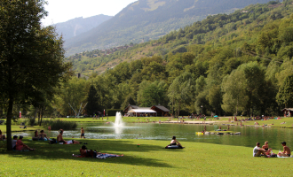 Rêve d'eau : Nage en eau-vive : Hydrospeed sur l'Isère : Base de loisirs -  Versants d'Aime