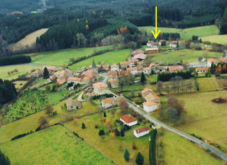 Gîtes du bois de Chelles à proximité du village