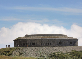 Le Fort de Ronce à partir du col du Mont-Cenis