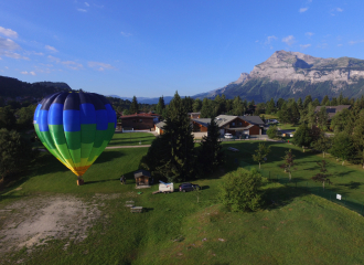 Hot air balloon sightseeing flights