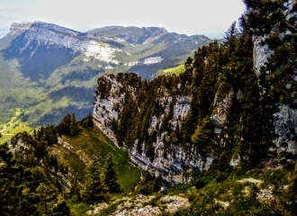 Guided hiking in Chartreuse