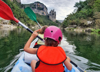 Descendre les Gorges de l'Ardèche en canoë