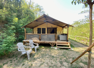 Tente Safari au Flower Camping Mas de Champel en Ardèche