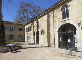 Photo Office de tourisme Pont de Veyle et château