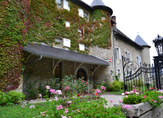 Château des Comtes de Challes